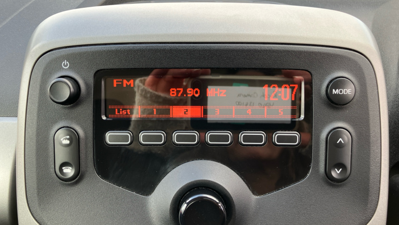 Toyota Aygo 1.0 VVT-i X-Play 5dr Petrol Hatchback